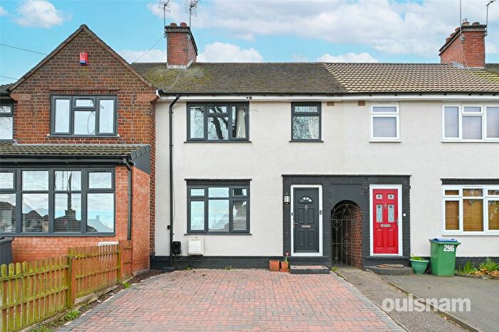 3 Bedroom Terraced House For Sale In Thimblemill Road, Smethwick, West Midlands, B67