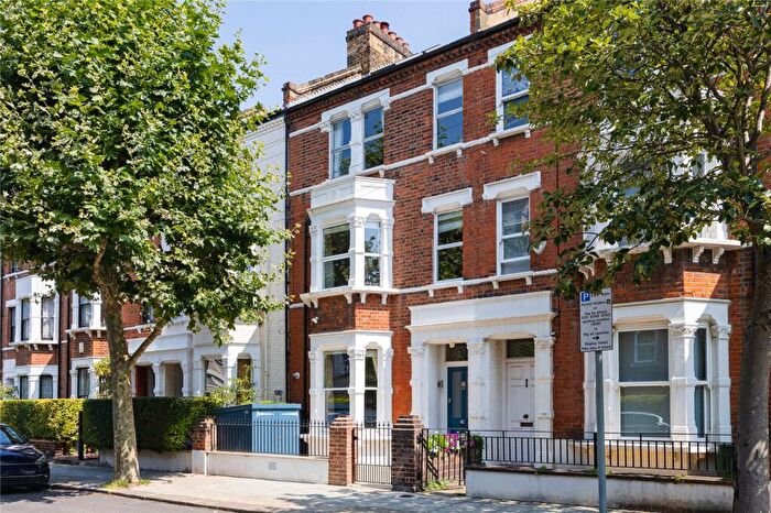 5 Bedroom Terraced House For Sale In Rosenau Road, London, SW11
