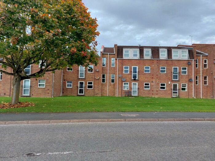 1 Bedroom Flat To Rent In Broughton Grange, Swindon, Wiltshire, SN3