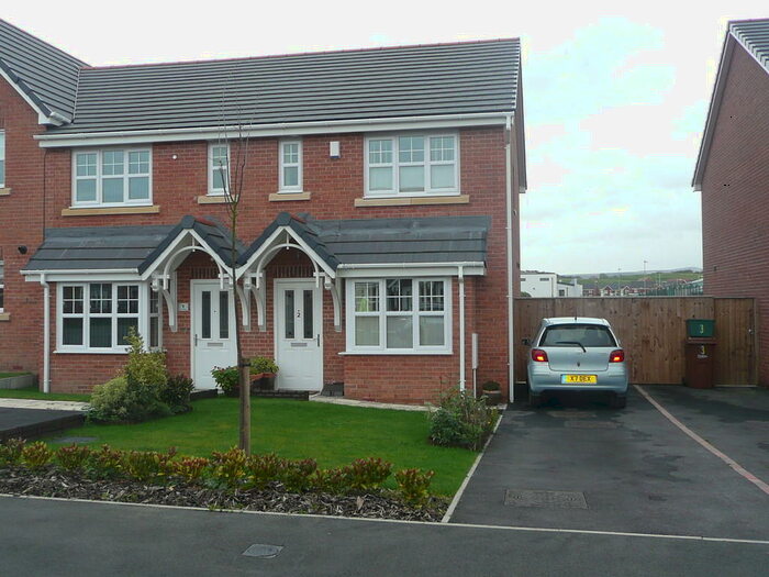 3 Bedroom Semi-Detached House To Rent In New Inn Close, Buckshaw Village, PR7