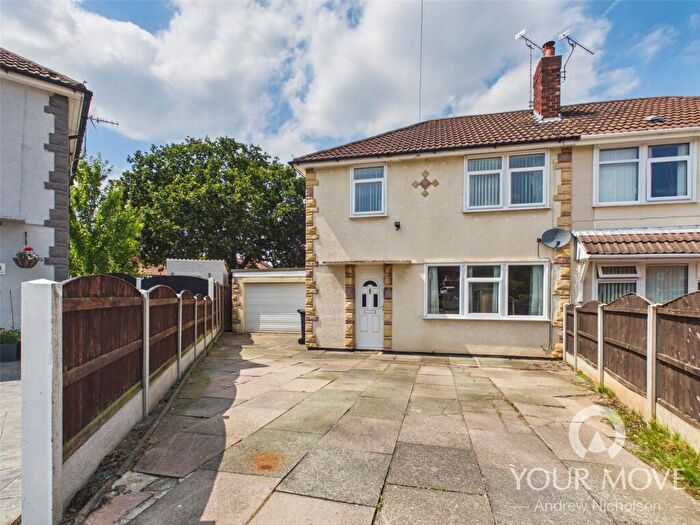 3 Bedroom Semi-Detached House For Sale In Tabley Road, Crewe, Cheshire, CW2
