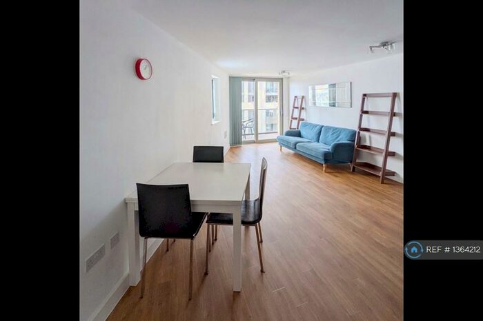 2 Bedroom Flat To Rent In Sienna Alto, London, SE13