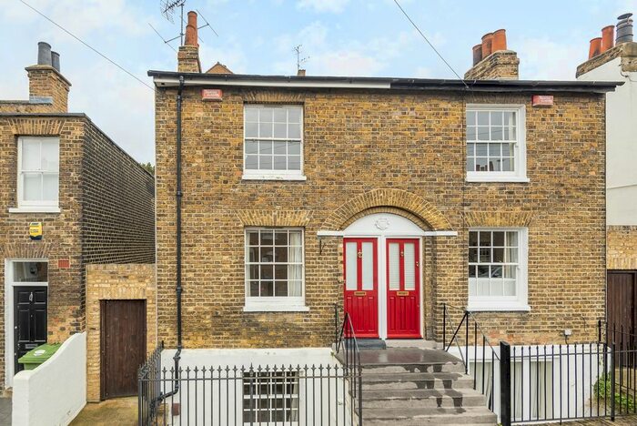 3 Bedroom Terraced House To Rent In Brand Street, London, SE10