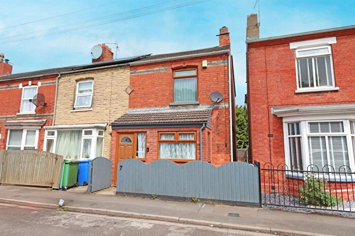 3 Bedroom End Of Terrace House For Sale In Sydney Street, PE21