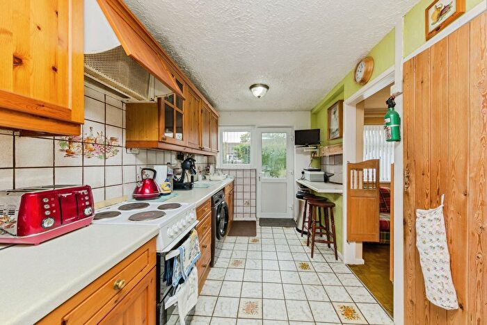 2 Bedroom End Of Terrace House For Sale In Sandgate Road, Macclesfield, Cheshire, SK10