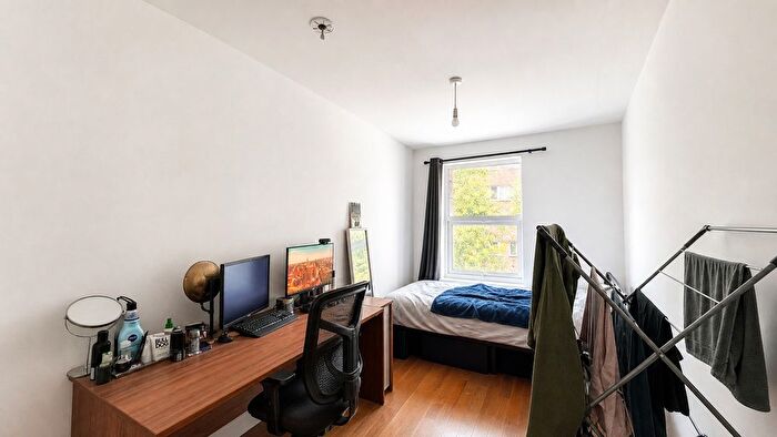 2 Bedroom Flat To Rent In Top City Road St Pauls, Bristol, BS2