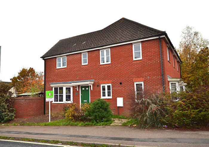 3 Bedroom Semi-Detached House To Rent In Croft Street, Ipswich, Suffolk, IP2