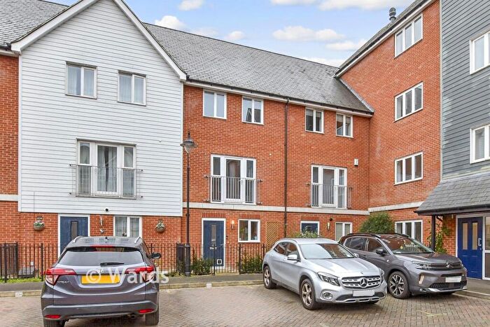 3 Bedroom Terraced House For Sale In Westwood Drive, Canterbury, Kent, CT2