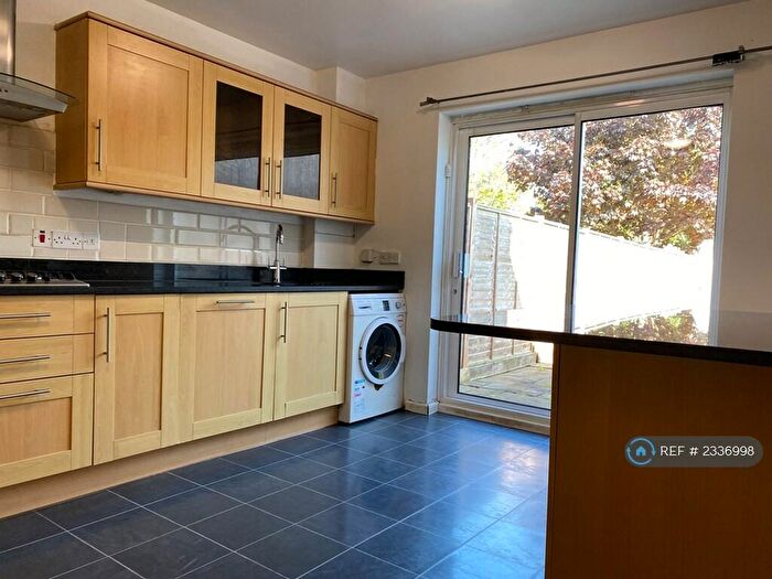 3 Bedroom Terraced House To Rent In Chestnut Grove, New Malden, KT3