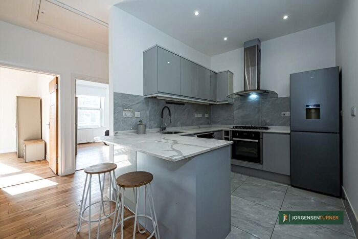 2 Bedroom Flat To Rent In Cricklewood Broadway, London, NW2