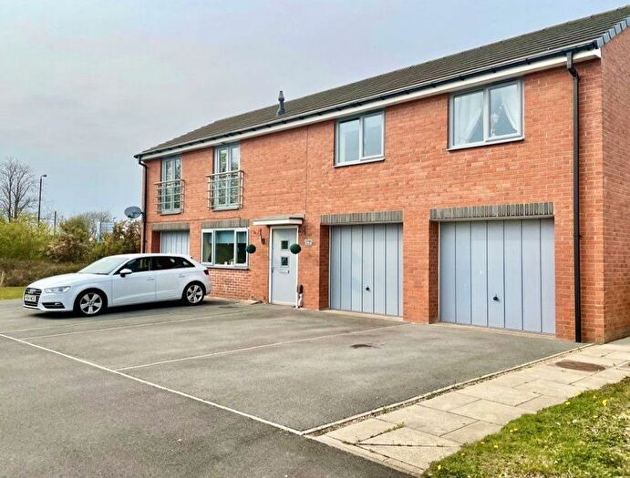 3 Bedroom Flat To Rent In Paton Way, Darlington, DL1