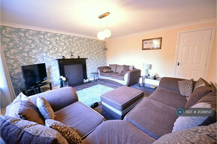 2 Bedroom Flat To Rent In Cornwall Street, Glasgow, G41