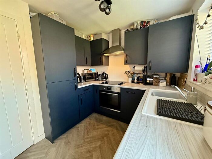 3 Bedroom Town House For Sale In Raspberry Grove, Darlington, DL1