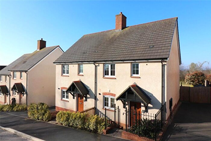 3 Bedroom Semi-Detached House To Rent In Pinhoe, Exeter, EX4