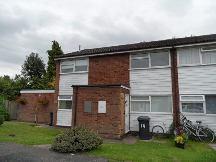 2 Bedroom Flat To Rent In Rothleigh Road Off Cherry Hinton Road, Cambridge, CB1