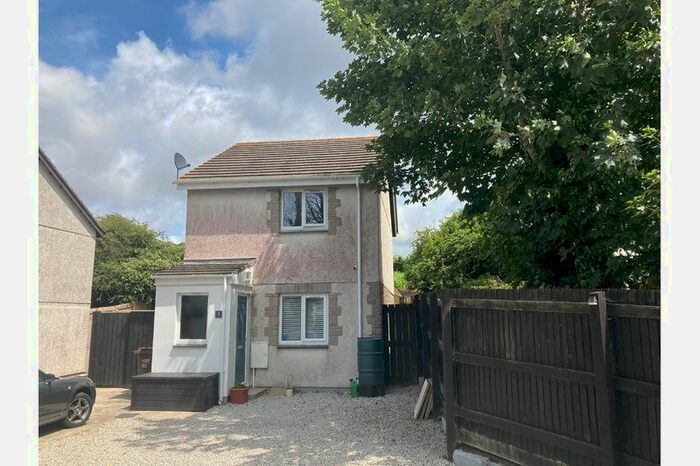 2 Bedroom Detached House To Rent In Cort Simmons, Pool, Redruth, TR15
