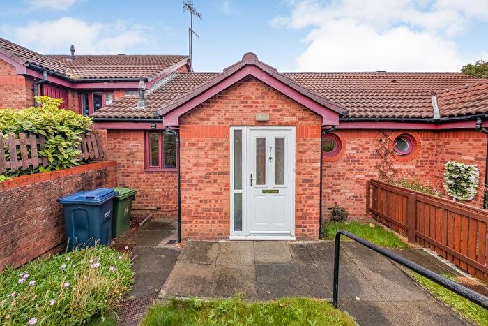1 Bedroom Bungalow For Sale In St. Patricks Walk, Gateshead, Tyne And Wear, NE10