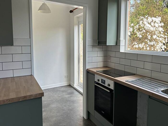 3 Bedroom Terraced House To Rent In Lyndhurst Road, Exeter, EX2