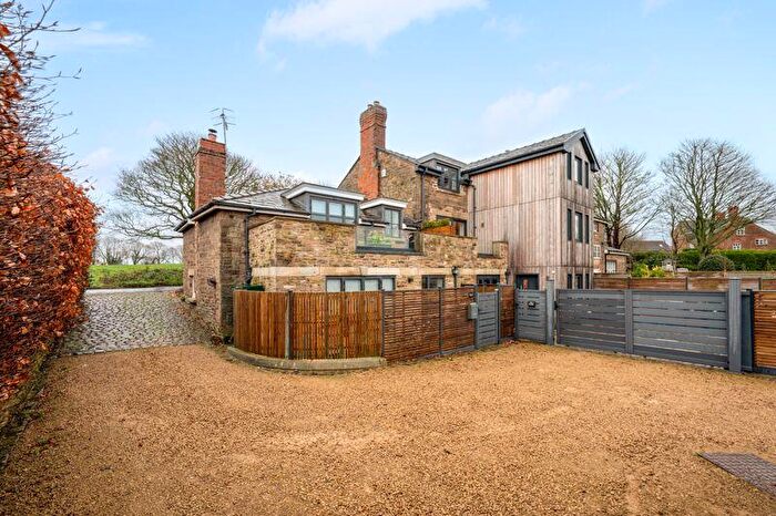 2 Bedroom End Of Terrace House For Sale In Blacksmith's Cottage, Maltkiln Lane, Bispham Green, L40