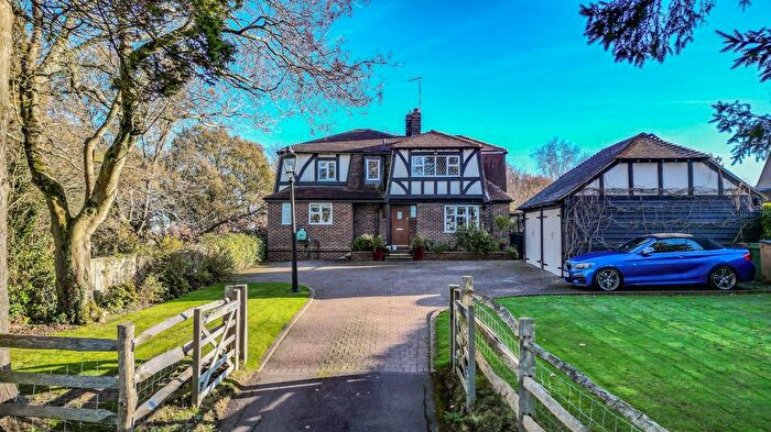 4 Bedroom Detached House For Sale In Foxhole Lane, Hawkhurst, Cranbrook, TN18