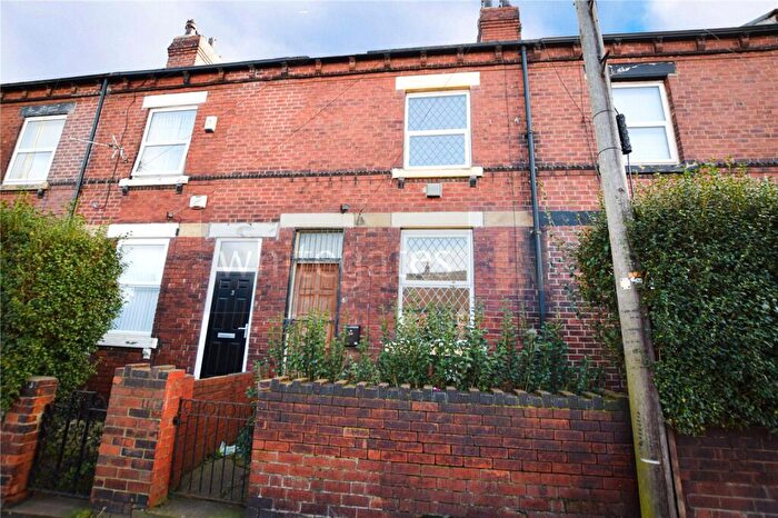 2 Bedroom Terraced House To Rent In Belle Isle Road, Belle Isle, Leeds, West Yorkshire, LS10