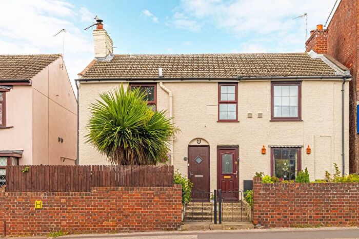 2 Bedroom Semi-Detached House For Sale In Bridge Road, Oulton Broad, NR32