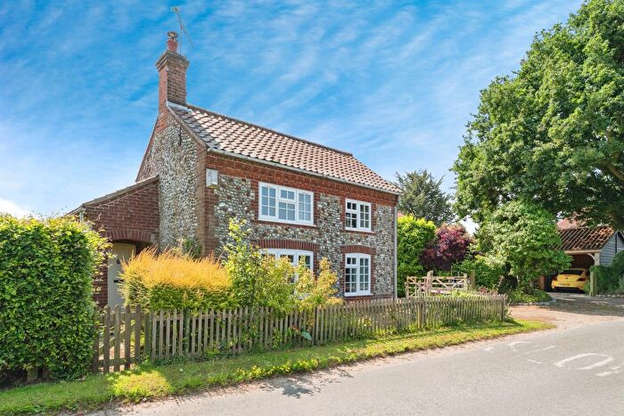 2 Bedroom Detached House For Sale In Edgefield Road, Briston, Melton Constable, NR24