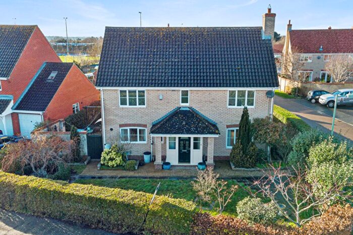 4 Bedroom Detached House To Rent In Clayton Court, Woodbridge, IP12
