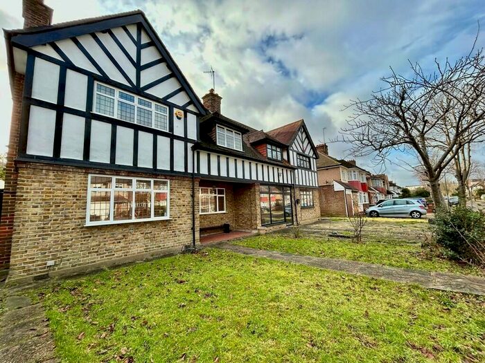 3 Bedroom Semi-Detached House To Rent In Oakington Avenue, Harrow, HA2