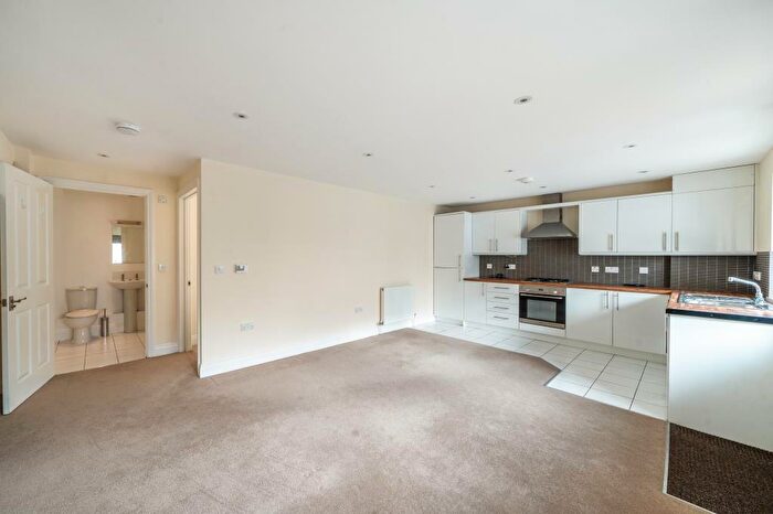 1 Bedroom Flat For Sale In East Oxford, Oxford, OX4