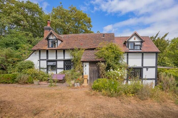 3 Bedroom Cottage For Sale In Walnut Cottage, Clevelode, Malvern, Worcestershire, WR13