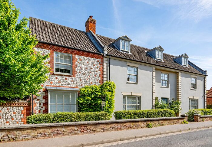 7 Bedroom Detached House For Sale In Links Court, Brancaster, King's Lynn, PE31