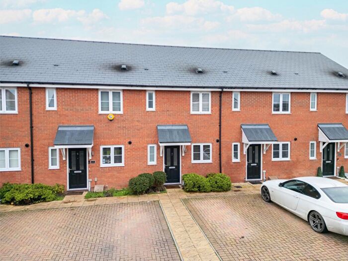 2 Bedroom Terraced House For Sale In Barchamber Way, Gravesend, Kent, DA12