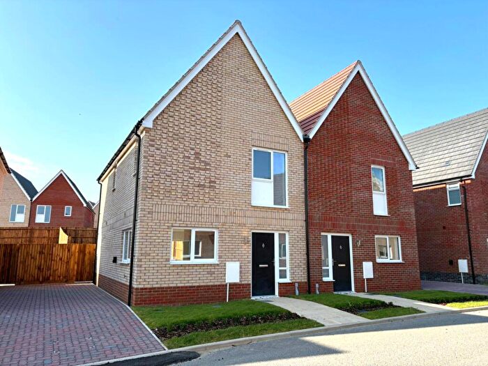 3 Bedroom Semi-Detached House For Sale In Kiln Crescent, Harwich, CO12