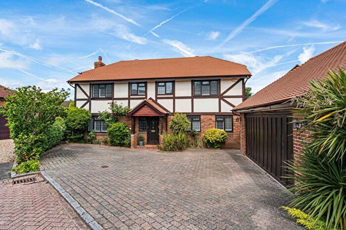 5 Bedroom Detached House To Rent In Taleworth Park, Ashtead, KT21