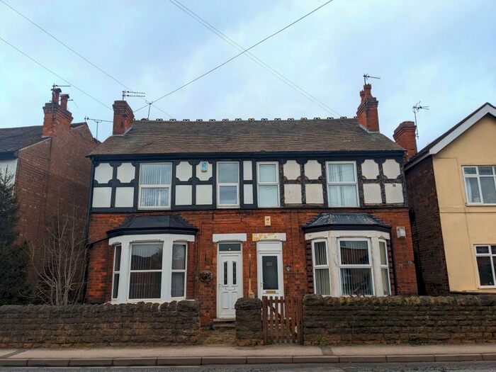 4 Bedroom Terraced House To Rent In Shearing Hill, Nottingham, NG4