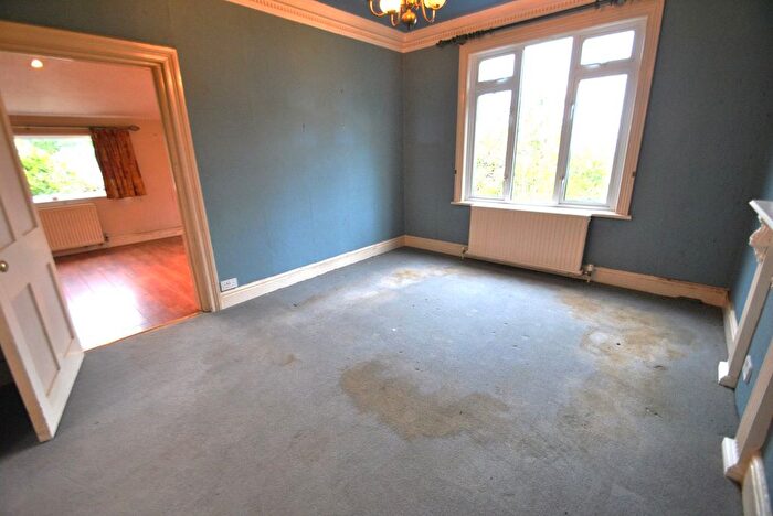 4 Bedroom Detached House For Sale In Cleeve Hill, Cheltenham, GL52