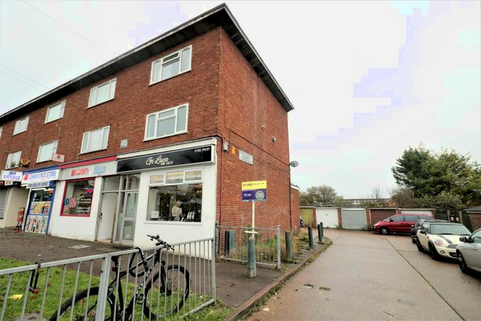 3 Bedroom Flat To Rent In Green Gates, Ashwell Avenue Luton, LU3