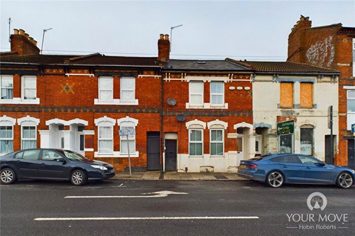 1 Bedroom Flat To Rent In St. Michaels Road, Northampton, NN1