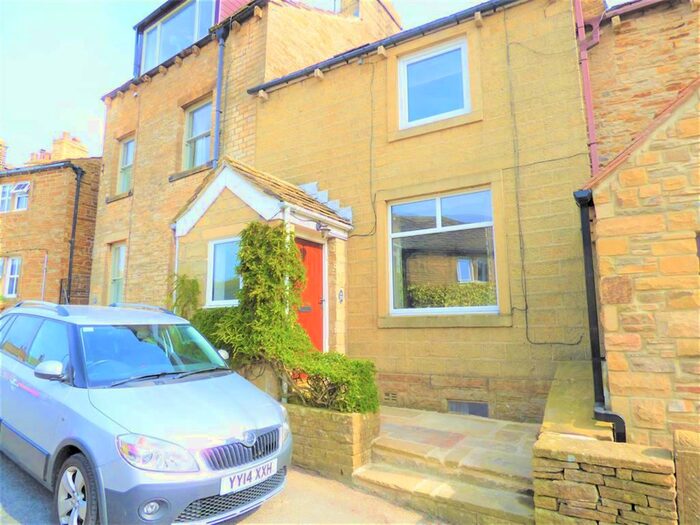2 Bedroom Terraced House To Rent In Main Street, Bradley, Keighley BD20