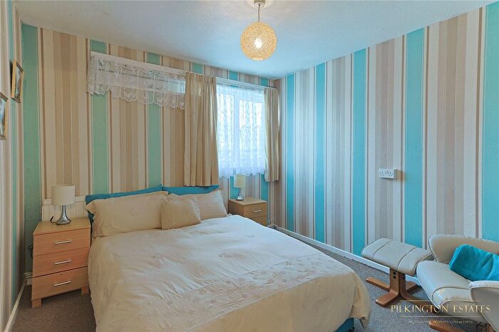 3 Bedroom End Of Terrace House For Sale In Hurrell Close, Plymouth, Devon, PL6