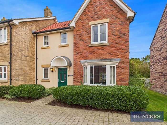 2 Bedroom End Terrace House For Sale In Sunrise Drive, The Bay, Filey, YO14