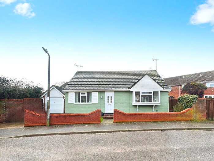 2 Bedroom Detached Bungalow For Sale In Caroline Close, Wivenhoe, CO7