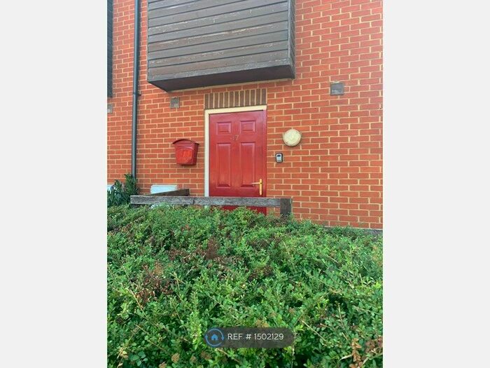 2 Bedroom End Of Terrace House To Rent In Levens Hall Drive, Westcroft, Milton Keynes, MK4