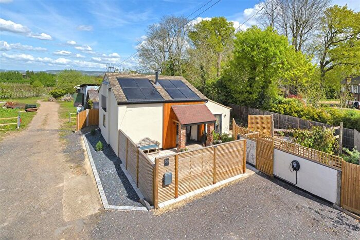 2 Bedroom Detached House For Sale In The Heath, East Malling, ME19