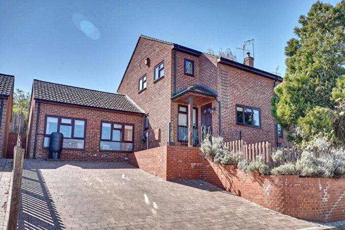 4 Bedroom Detached House For Sale In Carrigans, Bishop's Stortford, CM23