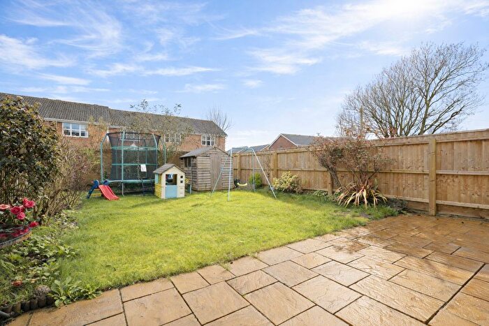 3 Bedroom Terraced House For Sale In Barrack Road, Christchurch, BH23