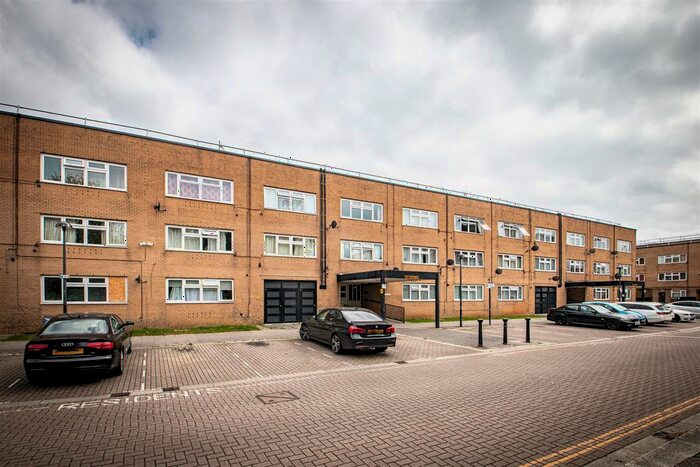 1 Bedroom Flat To Rent In North Nineth Street, Central Milton Keynes, MK9