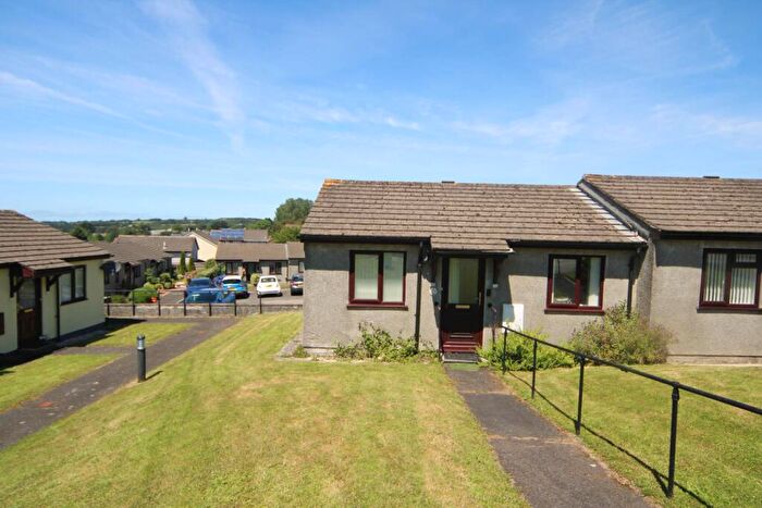 1 Bedroom Bungalow For Sale In St Theresa Close, Callington, PL17