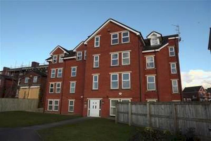2 Bedroom Flat To Rent In Stitch Lane, Heaton Norris, SK4